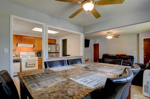 511 Jackson Ave, Rahway NJ 07065-3513 exterior