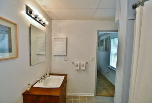 729 Crestview Ter, Gainesville GA 30501-3109 exterior