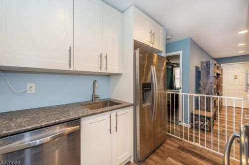 103 Woodcrest Dr, Morristown NJ 07960-4540 exterior