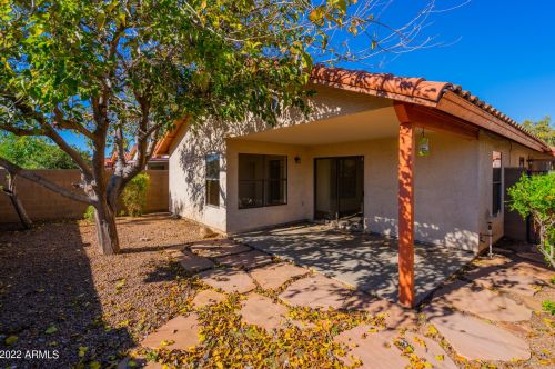 4545 67th Ave, Phoenix AZ 85033-1660 exterior