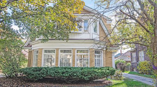 2211 103rd St, Chicago, IL 60643-2401