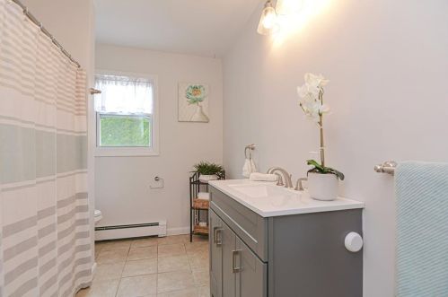 38 Berkshire St, Providence RI 02908-2503 exterior