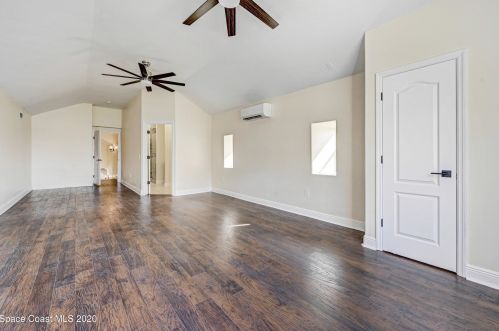 5217 Royal Paddock Way, Merritt Island FL 32953-7543 exterior