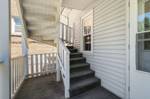 2208 Harlem Ave, Chicago IL 60707-1629 exterior