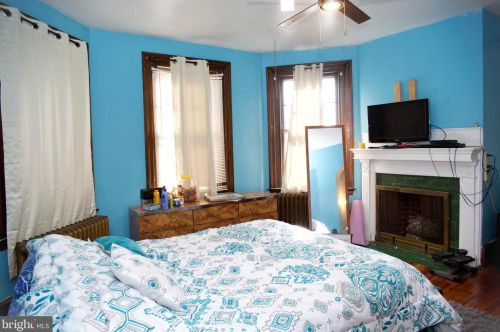 1223 Harrison St, Philadelphia PA 19124-2910 exterior