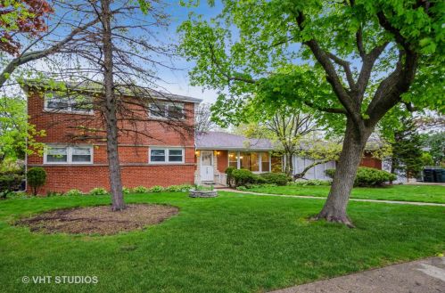 7034 Kostner Ave, Chicago IL 60712-1919 exterior