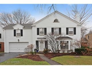 9448 Monticello Ave, Evanston, IL 60203-1118