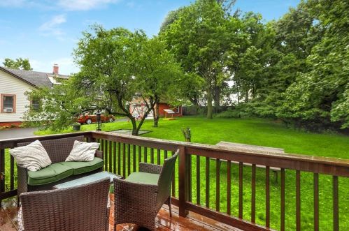 17 Blithewood Ave, Worcester MA 01604-3553 exterior