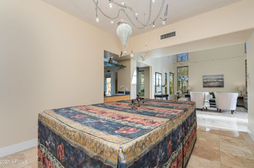 6413 31st St, Phoenix AZ 85008-1127 exterior