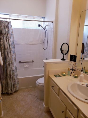 3999 Meadow Wood Dr, Folsom CA  95762-7546 exterior