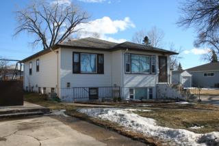 719 21st St, Bismarck ND  58501-4806 exterior