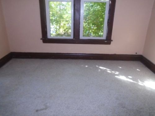 12114 Lowe Ave, Chicago IL 60628-7037 exterior