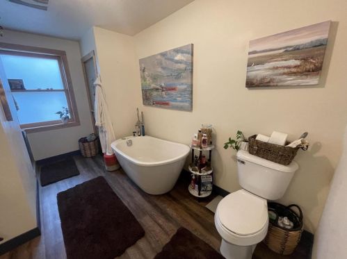 1724 Grumann Dr, Tomah WI  54660-1002 exterior