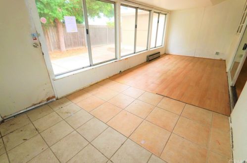 215 Princeton Ave, Fullerton CA 92831-3818 exterior