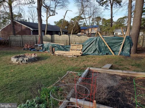 205 Blackfoot Trl, Browns Mills NJ 08015-6214 exterior