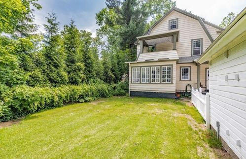 80 Roseland Ter, Springfield MA  01106-1128 exterior