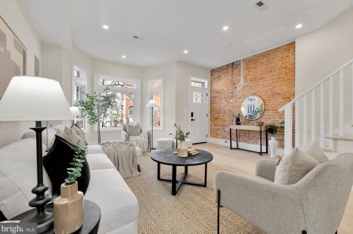 304 T St, Washington DC 20001-1842 exterior