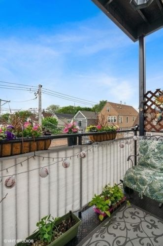 3445 Belmont Ave, Chicago IL 60618-5428 exterior