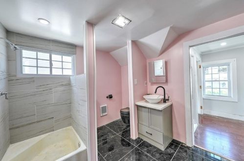 252 Admiral St, Providence RI 02908-1350 exterior