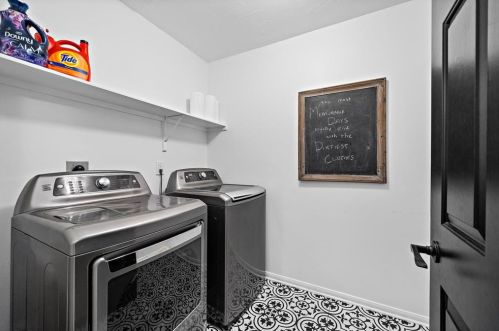 11410 Connie Ln, Montgomery TX 77316-5430 exterior