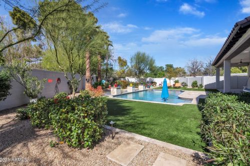 6030 5th Ave, Phoenix, AZ 85041-5750