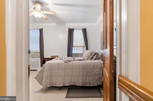 2015 17 St, Philadelphia PA 19121-2341 exterior