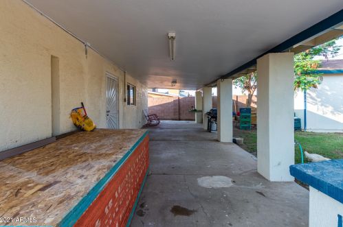 2537 48 Ln, Phoenix AZ 85035-2144 exterior