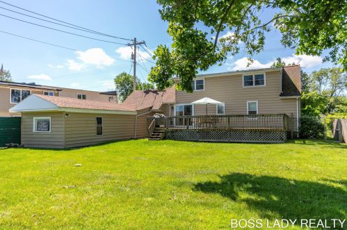 183 Muskegon St, Cedar Springs MI 49319-9594 exterior