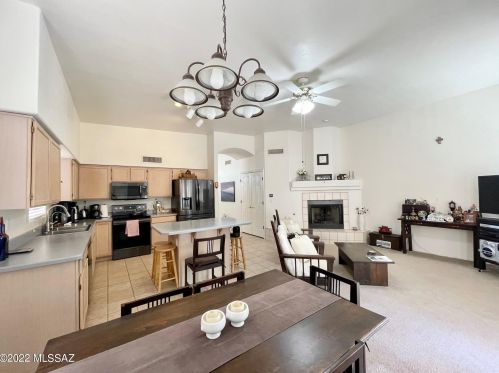 5537 Hopbush Pl, Tucson AZ  85704-2649 exterior