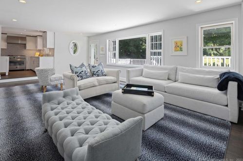 5 Mansfield Pl, Westport CT  06880-5045 exterior