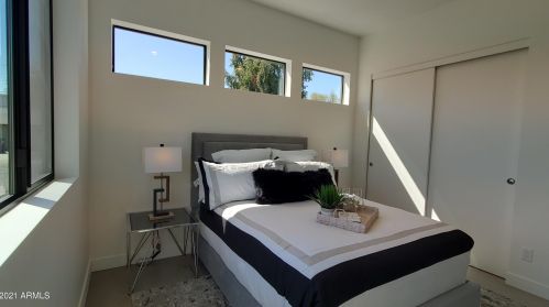 4214 41 St, Phoenix AZ 85032-6711 exterior