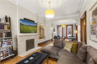 322 Carlton Ave, Brooklyn NY  11205-4604 exterior