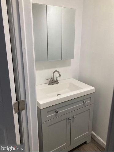 409 Mckean St, Philadelphia PA  19148-2524 exterior