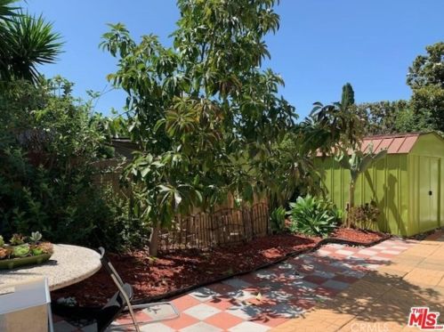 517 Maplewood Ave, Fullerton CA 92832-2109 exterior