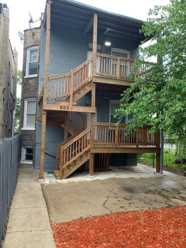 602 Central Park Ave, Chicago IL 60659-3930 exterior
