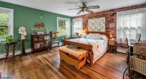 39 Jacobs Rd, Rockaway NJ 07866-4604 exterior