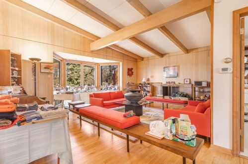 38 Churchill Rd, Pittsburgh PA 15235-5103 exterior