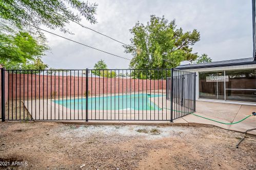 7020 12 St, Phoenix AZ 85086-4800 exterior