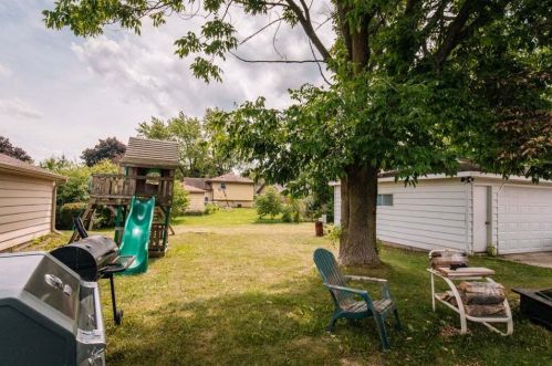 3901 Tupelo St, Milwaukee WI 53224-4130 exterior