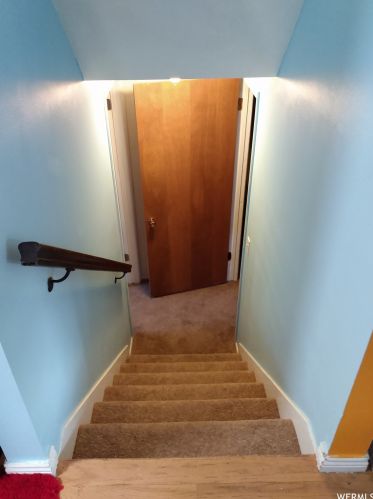 8758 1365, Taylorsville UT 84088-9127 exterior