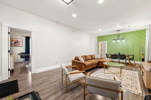 1714 Connally Dr, Atlanta GA  30344-2519 exterior