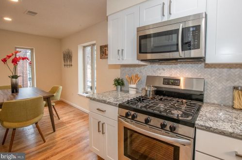 724 Leithgow St, Philadelphia PA 19123-1420 exterior