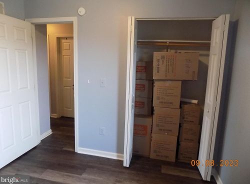 66 Prince St, Littlestown PA 17340-1323 exterior