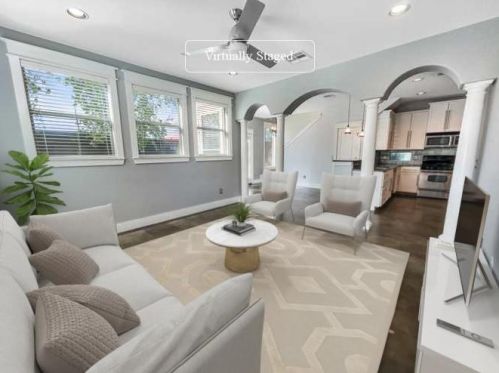 8400 Bowling Green Dr, Austin, TX 78757-7016