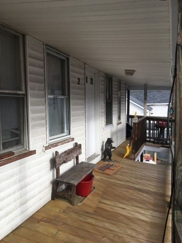 27 Pulaski St, Ware MA 01082-1474 exterior