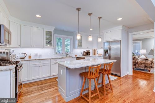 1786 Wrightstown Rd, Upper Makefield PA 18940-2814 exterior