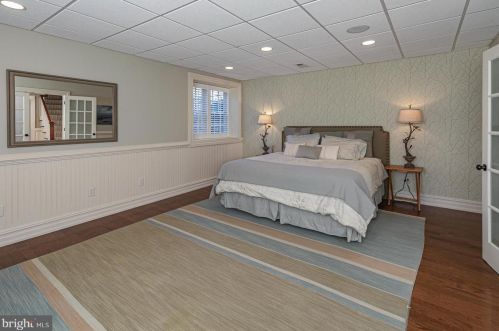 219 Edgerstoune Rd, Princeton NJ 08540-6716 exterior