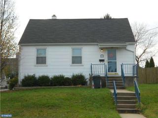 20 10th Ave, Runnemede NJ  08078-1128 exterior