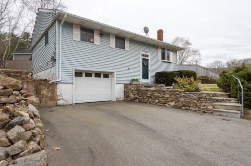 136 Concord St, Gloucester, MA 01930-1655