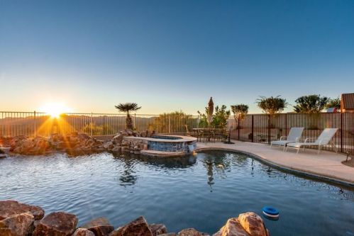 39484 Mountain Shadow Dr, Tucson, AZ 85739-2340